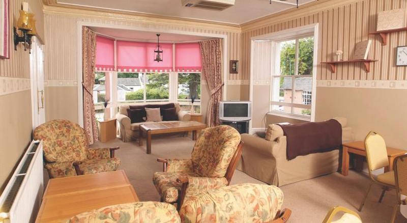 Mackay'S Hotel Strathpeffer Exterior photo